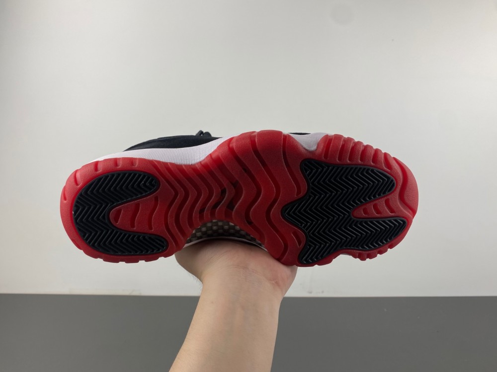 Air Jordan 11 WMNS “Bred Velvet” Rumored DB5457-061