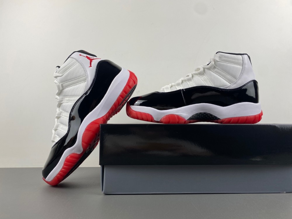 Air Jordan 11 CT8012-106