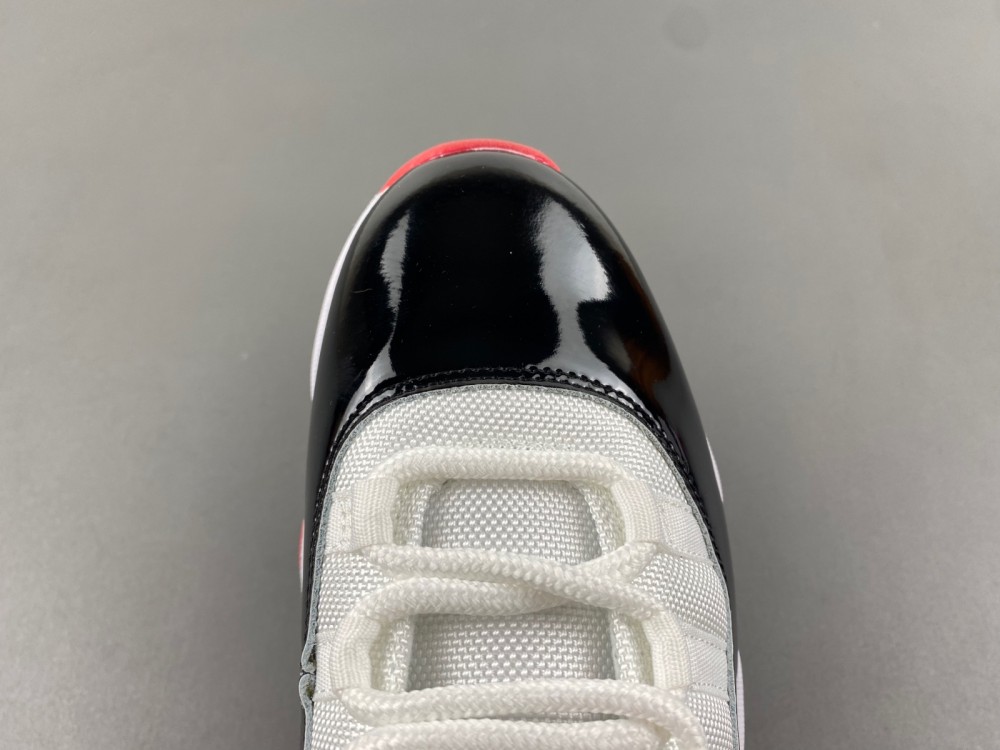 Air Jordan 11 CT8012-106