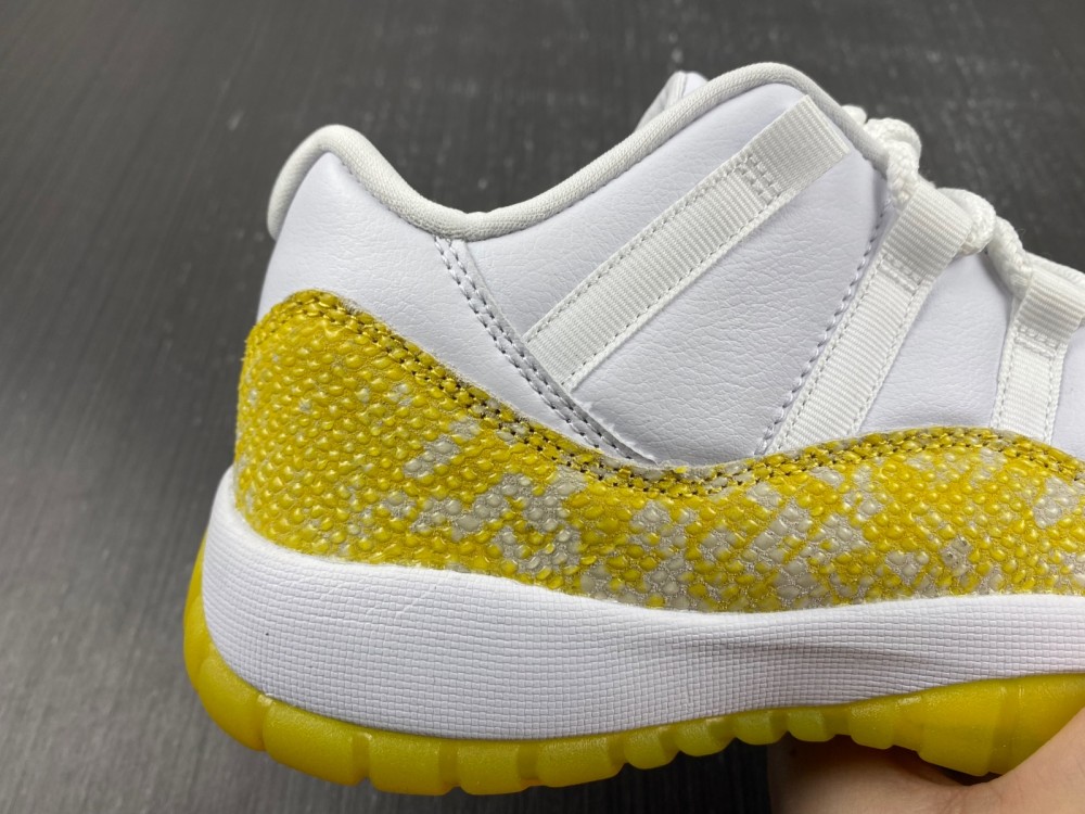 Air Jordan 11 Low WMNS “Yellow Snakeskin”AH7860-107