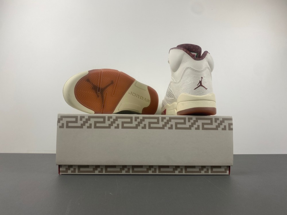 Air Jordan 5 "El Grito" Sail and Dark Pony HF8833-100