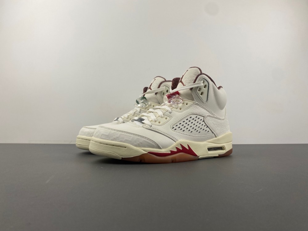 Air Jordan 5 "El Grito" Sail and Dark Pony HF8833-100