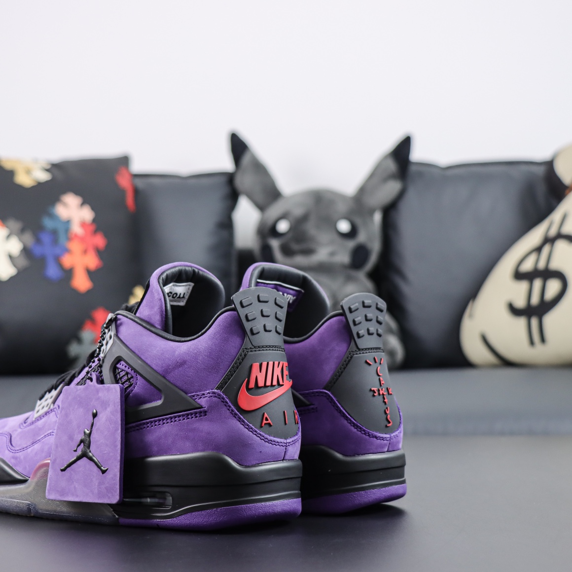 Max US16 Jordan4 Travis Scott Purple (Friends and Family)  766296 LN4