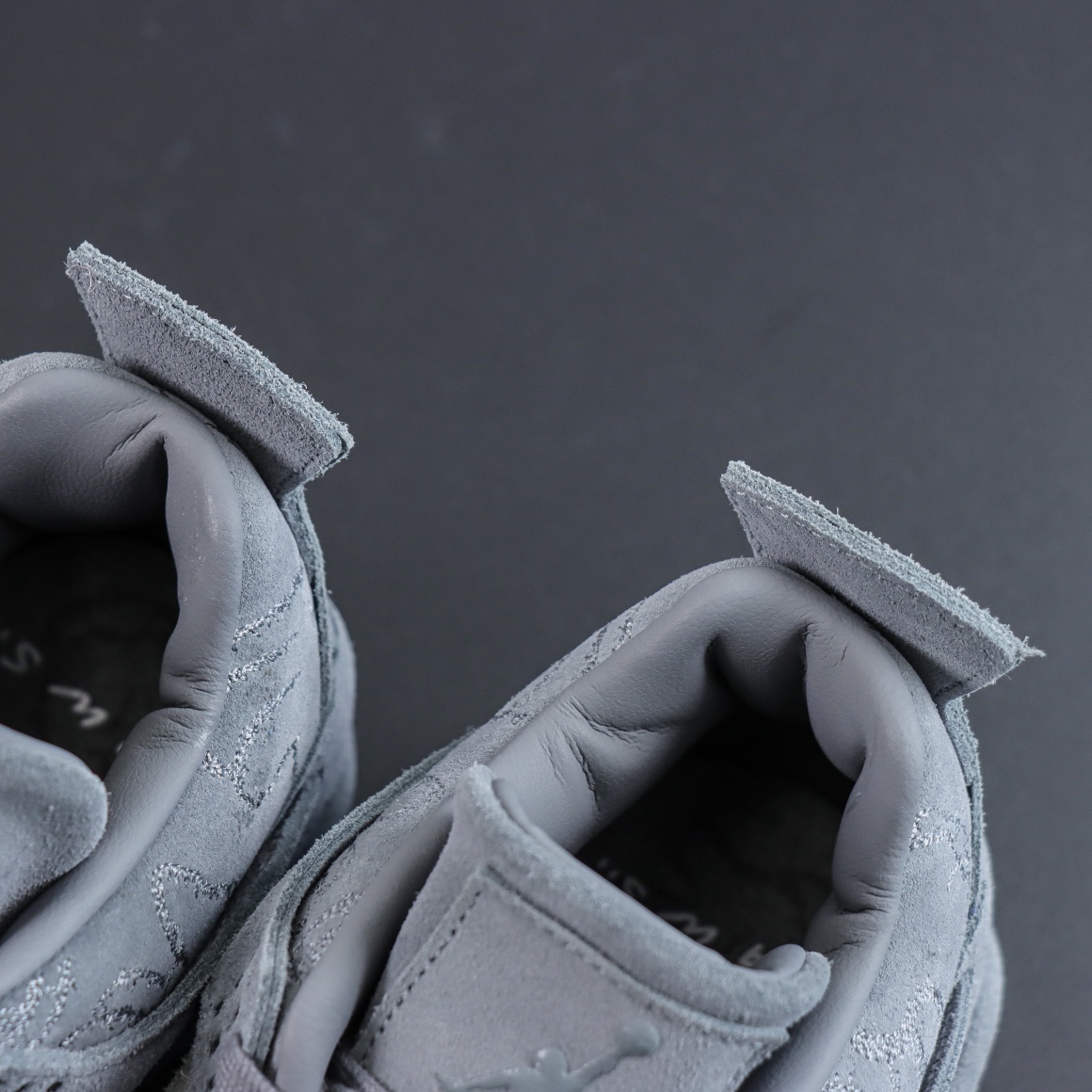 Jordan 4 Retro Kaws 930155-003