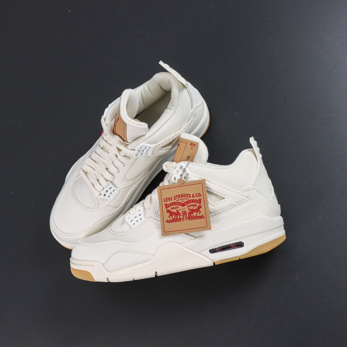 max us16 L*v*s x air jordan 4 white denim ao2571-100