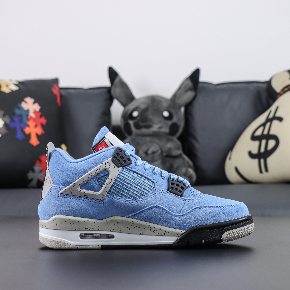 Max US16 Jordan 4 Retro University Blue CT8527-400