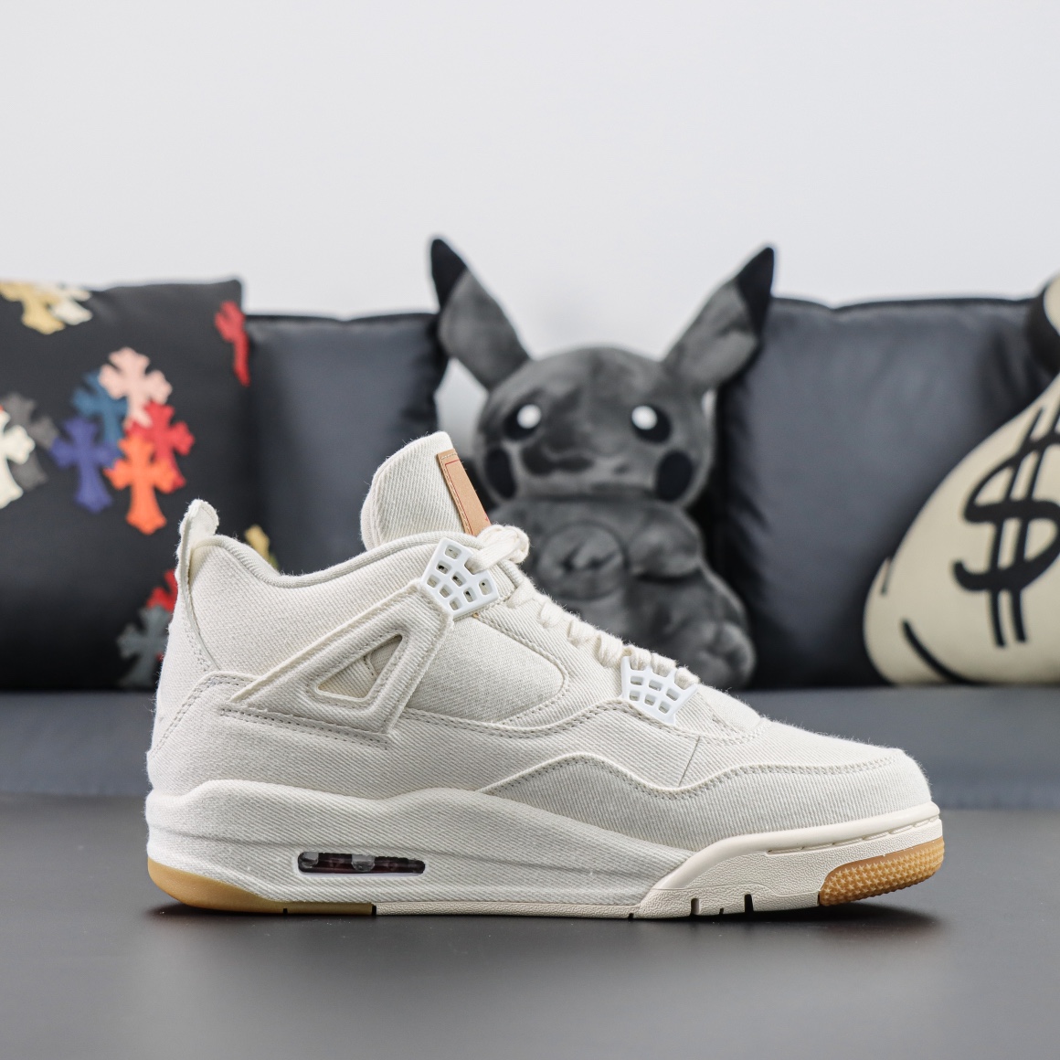 max us16 L*v*s x air jordan 4 white denim ao2571-100