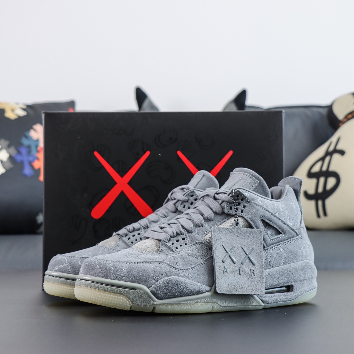 Jordan 4 Retro Kaws 930155-003