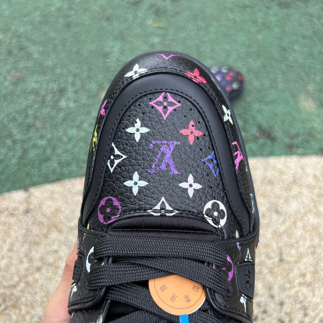 takashi murakami x l**is V*t*n trainer sneakers3