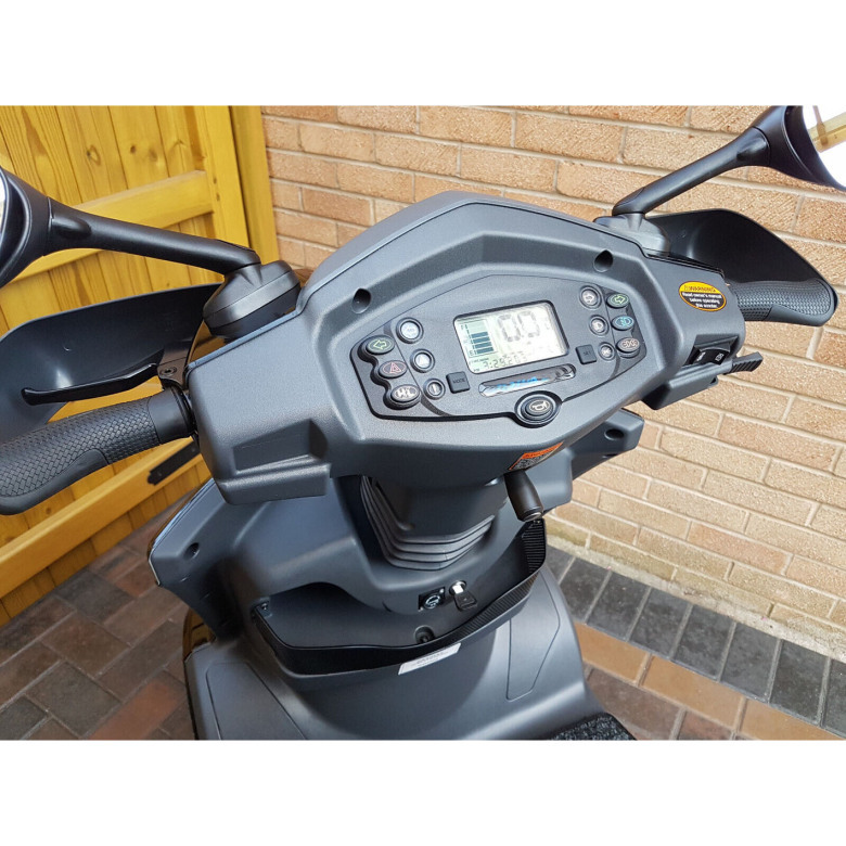 MOBILITY SCOOTER DRIVE ROYALE 4.ALL TERRAIN MOBILITY SCOOTER.WARRANTY