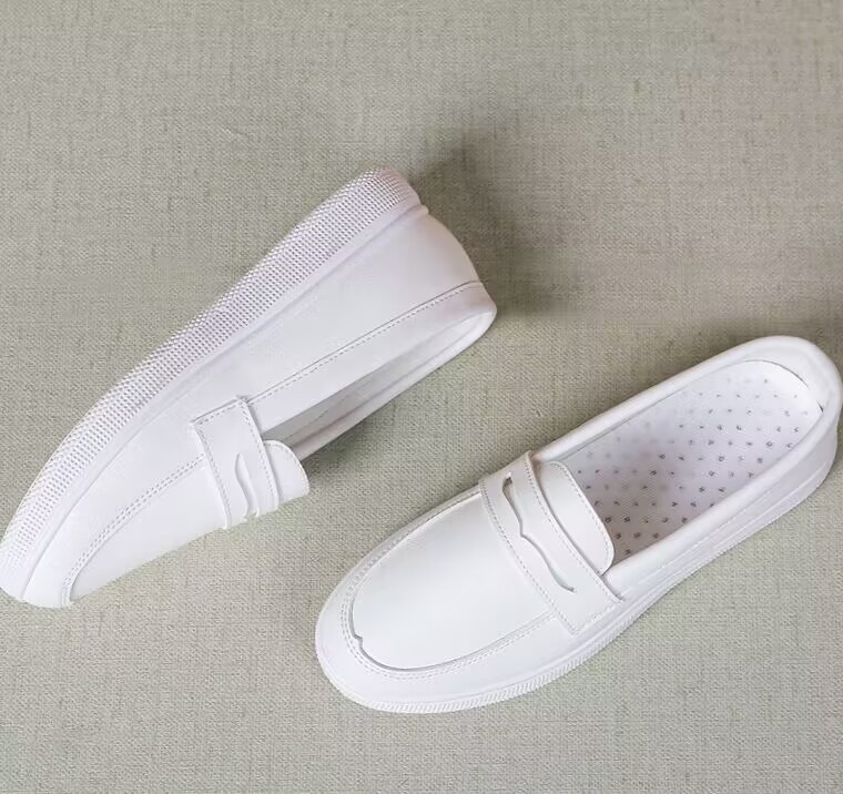 Women's Casual Flat White Shoes Summer Ladies Light Soft Shallow Mouth Loafers