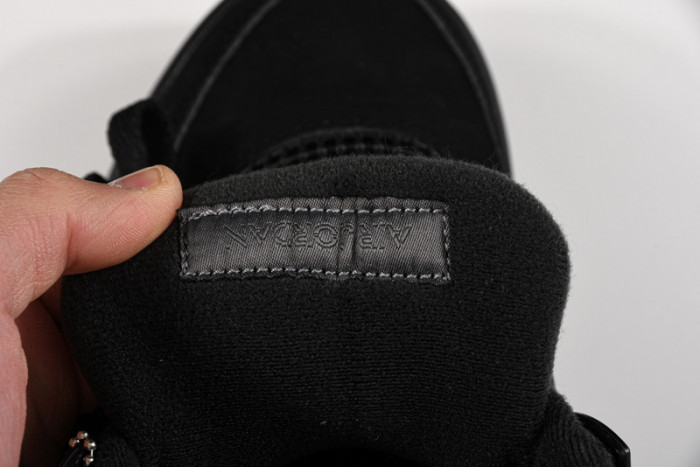 Air Jordan 4 Retro Black Cat CU1110-010