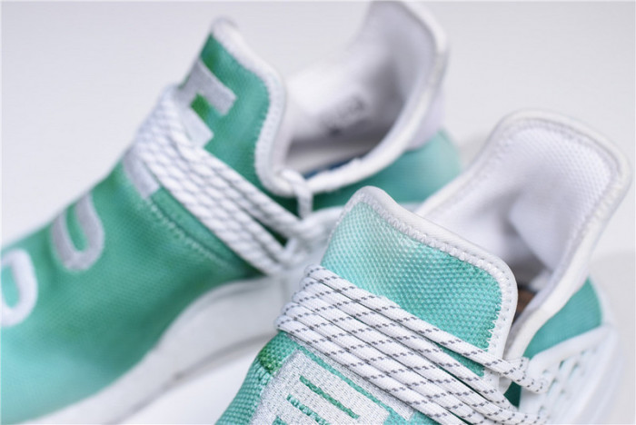 Pharrell x adidas NMD HU Holi NMD MC "Youth" green/white F99760