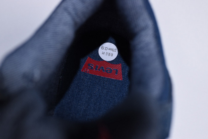 Levis x Nike Air Jordan 4 Denim AO2571-401