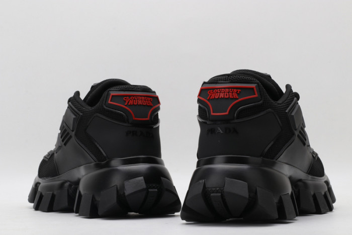 Prada snekaers P000004