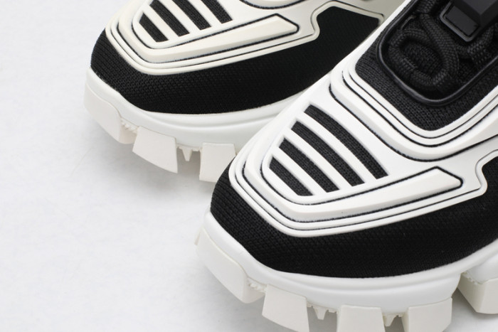 Prada snekaers P000008