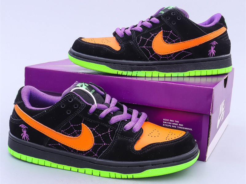 Nike Dunk SB Low Night of Mischief Halloween