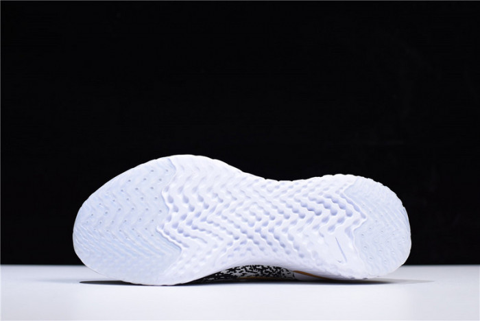Mens Nike Epic React Flyknit White/Black-Gold AQ0067-071