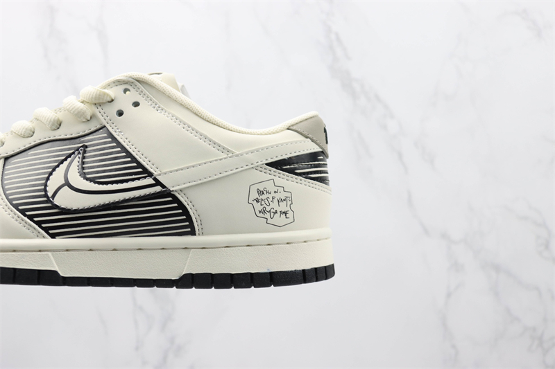 Nike SB Dunk Low AW2011-631