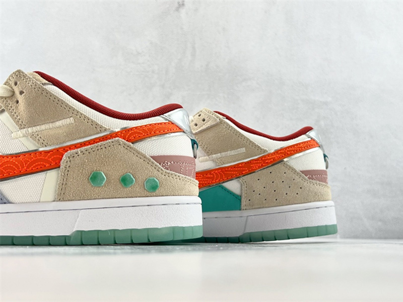 Nike Dunk Low Scrap Shapeless DQ4975-181