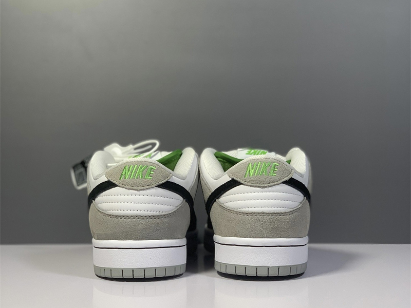 Nike SB Dunk Low Chlorophyll BQ6817-011