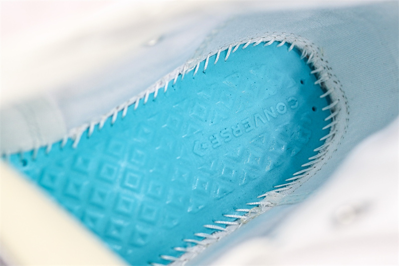 Converse Chuck Taylor All-Star 70 Hi Off-White 163862C