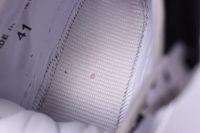 Off-White 3.0 Low Sneaker (Black & White) OMIA065S188000161001