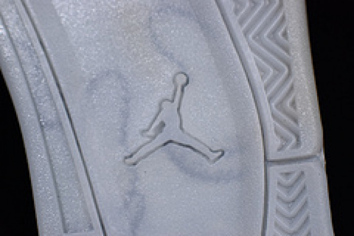 Nike Air Jordan 4 retro kaws black 930155-001