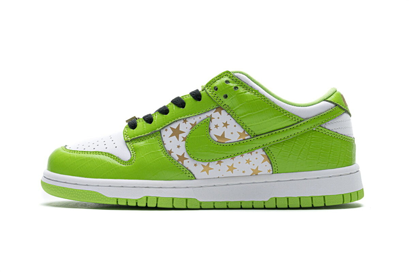 Nike SB Dunk Low Supreme Stars Mean Green (2021) DH3228-101