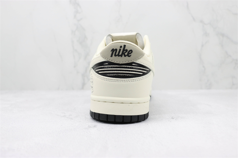 Nike SB Dunk Low AW2011-631