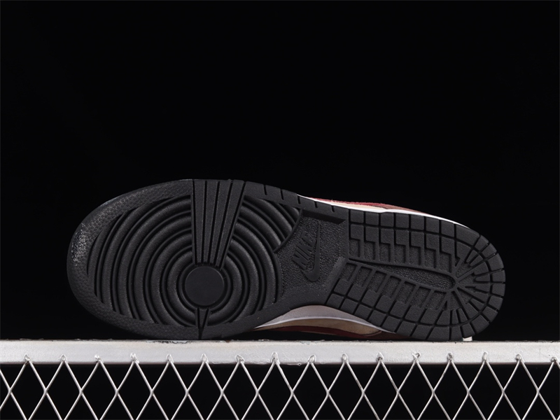 Otomo Katsuhiro x Nk SB Dunk Low 