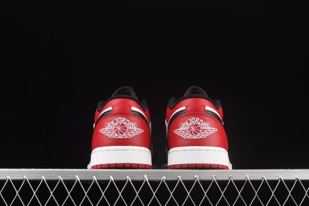 Jordan 1 Low Bred Toe