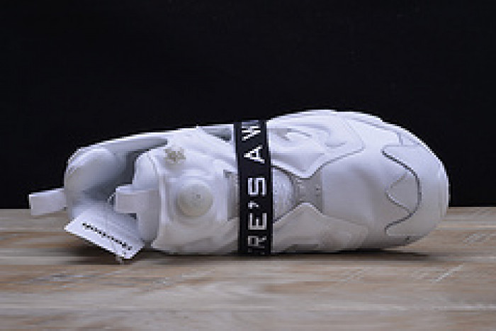 Reebok Pump Fury OG Ballistic Pack Limited Edition Triple White AR2199