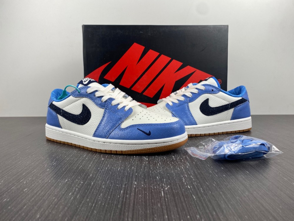 Air Jordan 1 Retro Low OG Beige Black University Blue DZ0791-102