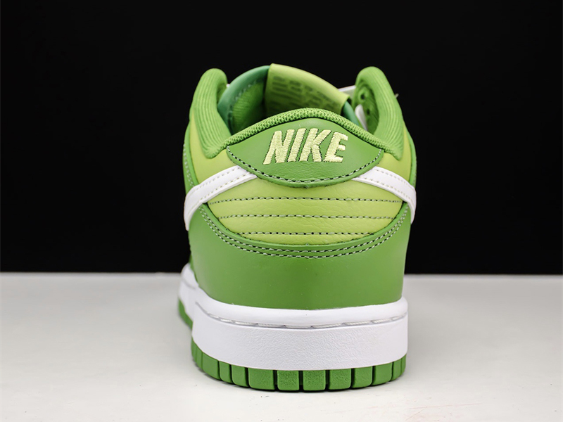 Nike Dunk Low Chlorophyll DJ6188-300