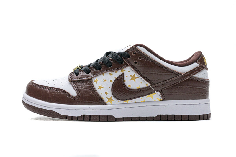 Nike Dunk SB Low "Brown Stars Supreme x DH3228-103
