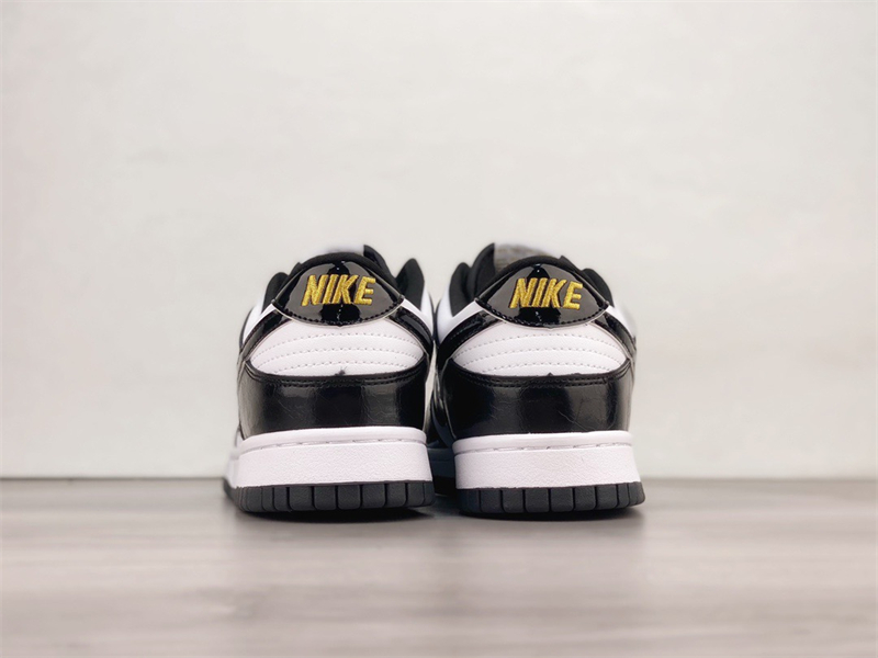 Nike Dunk Low World Champs Black White DR9511-100