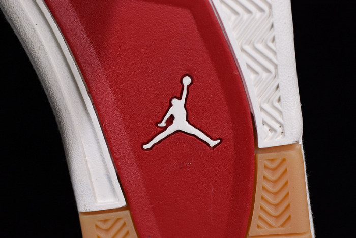 Levis x Air Jordan 4 White AO2571-100