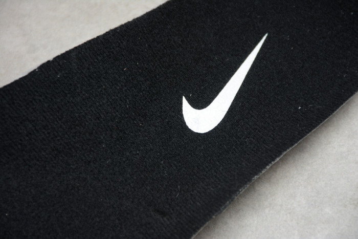 Nike Air More Uptempo University Red Black White CD9403-600