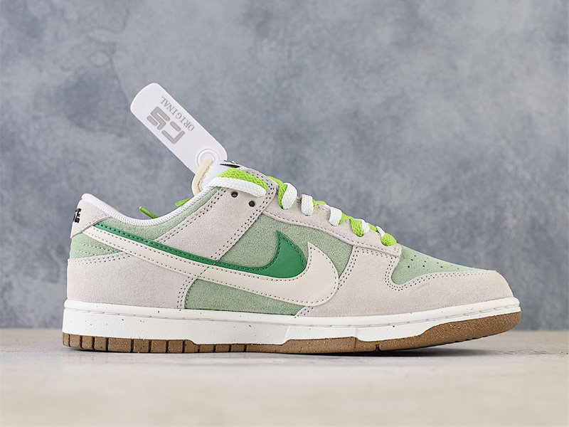 Nike SB Zoom Dunk Low DO9457-116