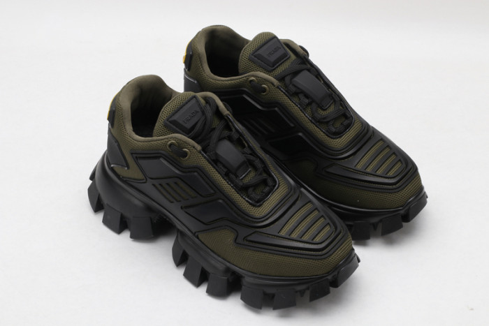 Prada snekaers P000007