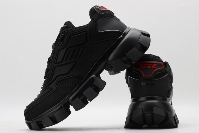 Prada snekaers P000004