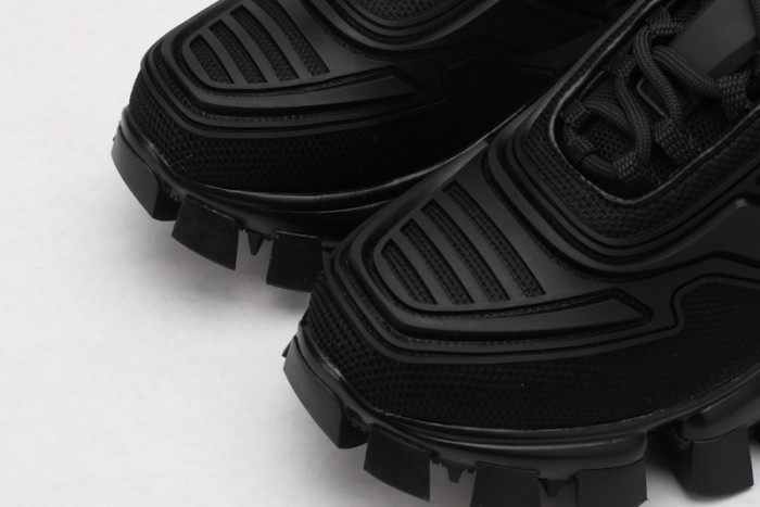 Prada snekaers P000004