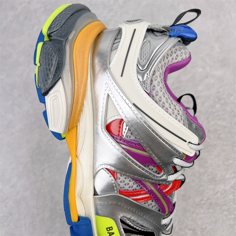 Balenciaga Track Stylish Casual Dad Shoes Multicolor 542023W2FSA8123