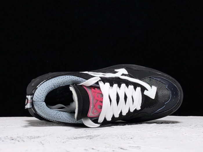 OFF-WHITE C/O ODSY-1000 Sneakers OW10004