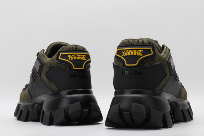 Prada snekaers P000007