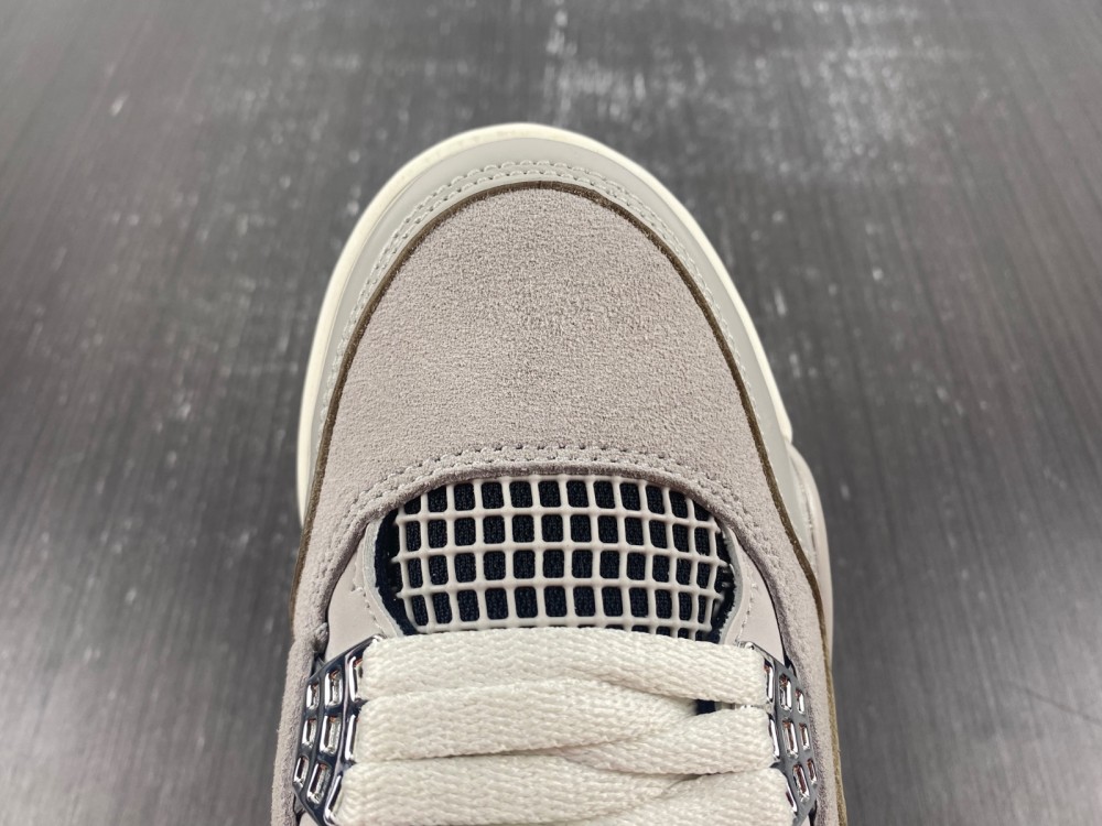 Air Jordan 4 WMNS “Frozen Moments”