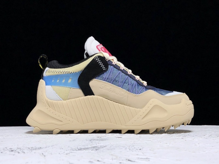 OFF-WHITE C/O ODSY-1000 Sneakers OW10002