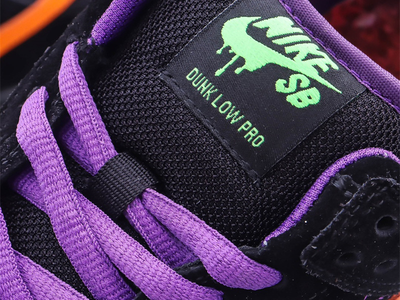 Nike Dunk SB Low Night of Mischief Halloween
