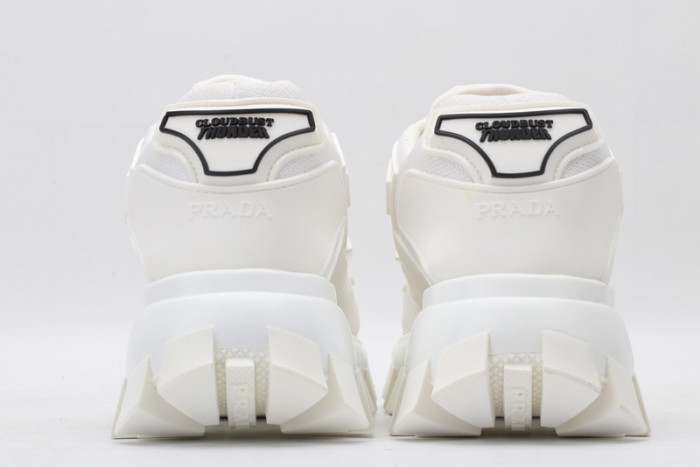 Prada snekaers P000006